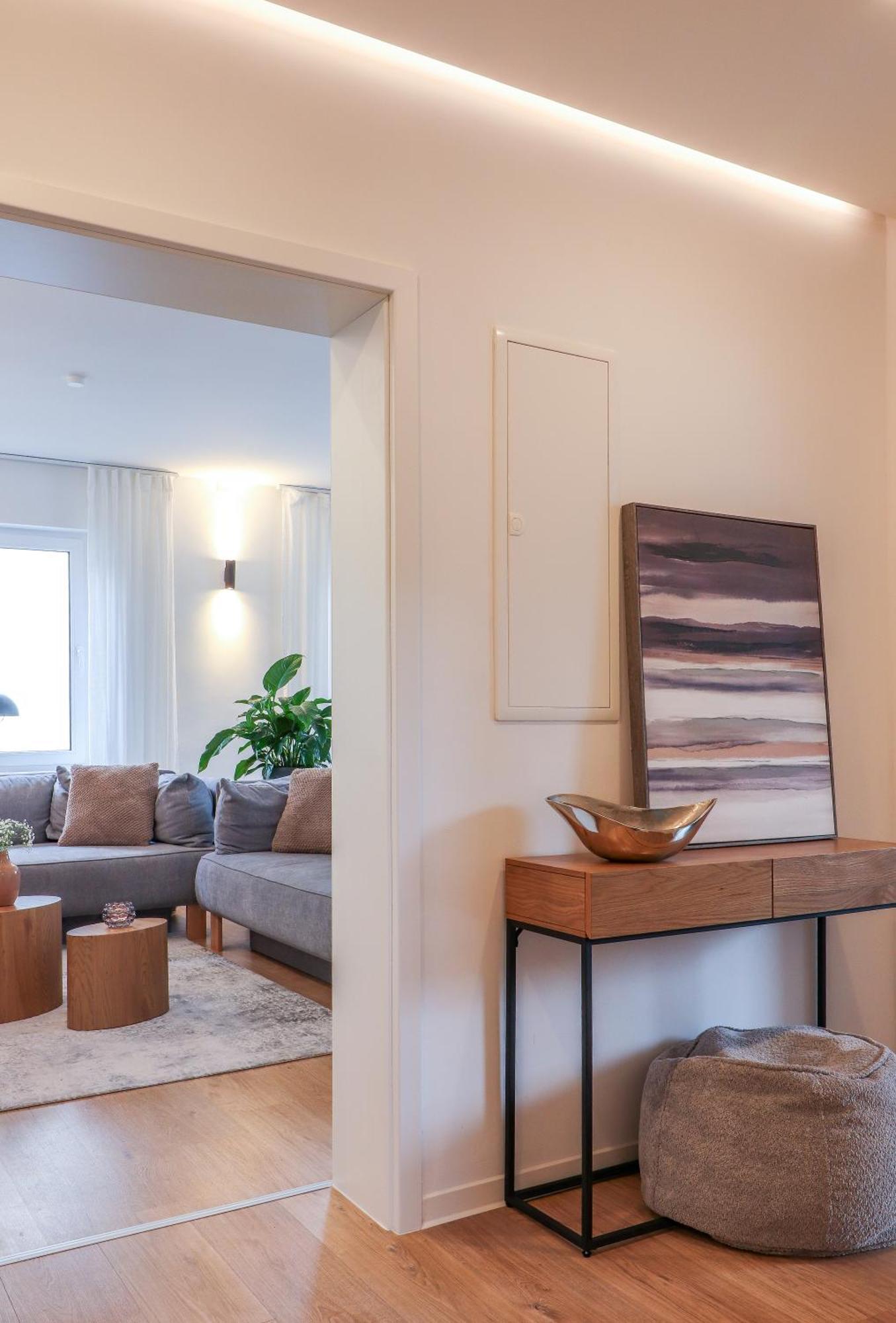 Stilvolles City-Apartment I Netflix I Wlan L Stellplatz I Zentral Schwarzenberg  Bagian luar foto